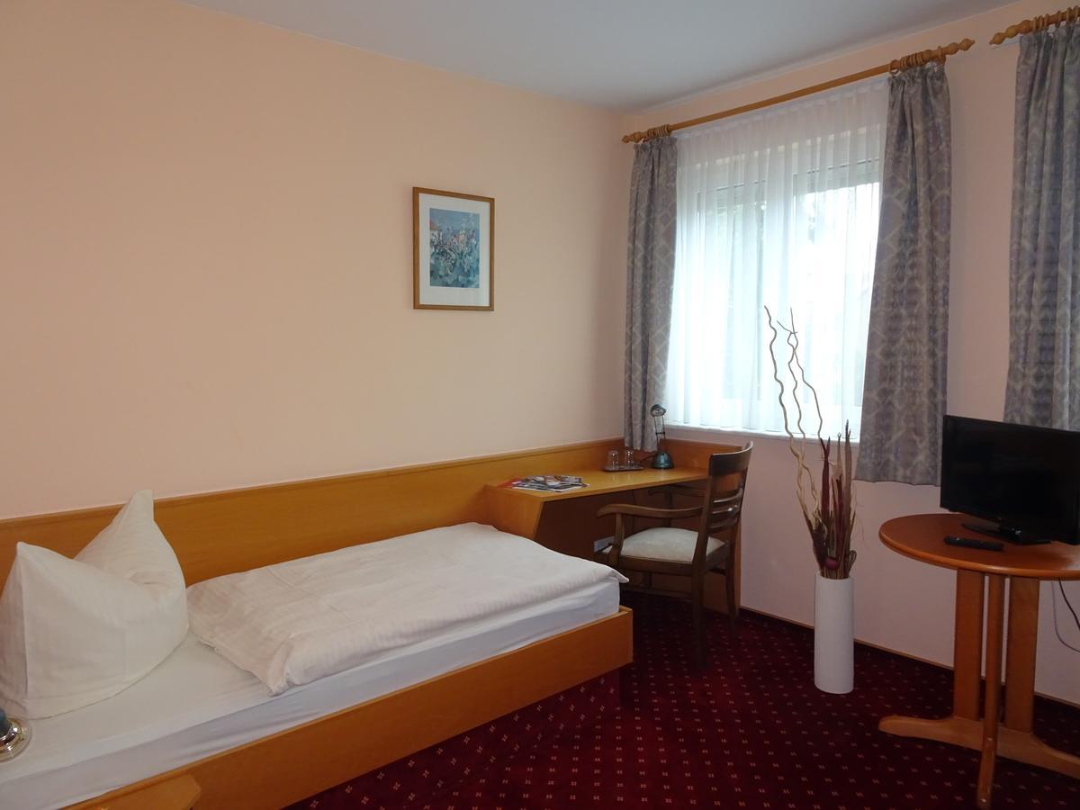 Hotel & Gasthof Zum Loewen Eisenach Eksteriør billede